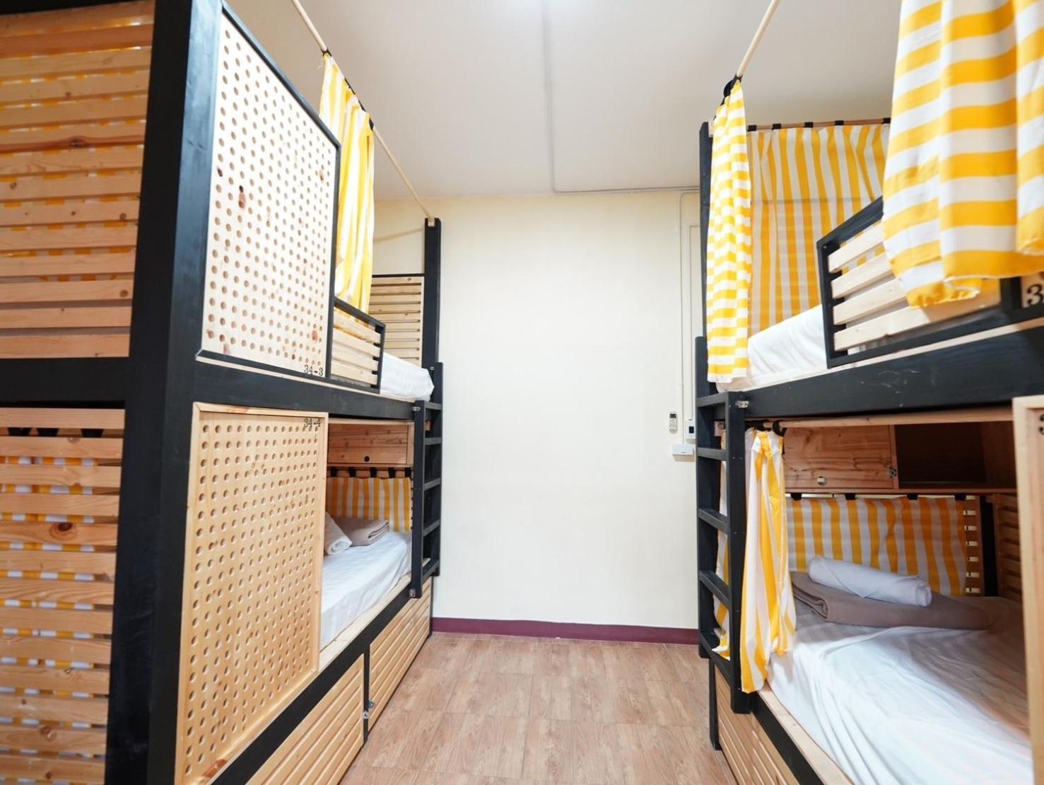 Hostel Ez Sleep @ Ratchada 19 Bangkok Exteriér fotografie