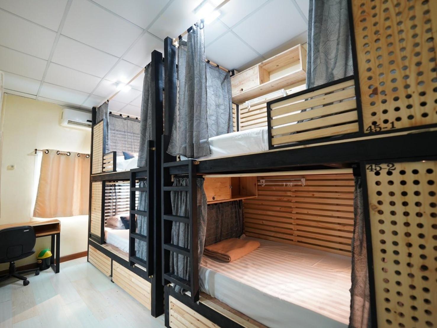 Hostel Ez Sleep @ Ratchada 19 Bangkok Exteriér fotografie