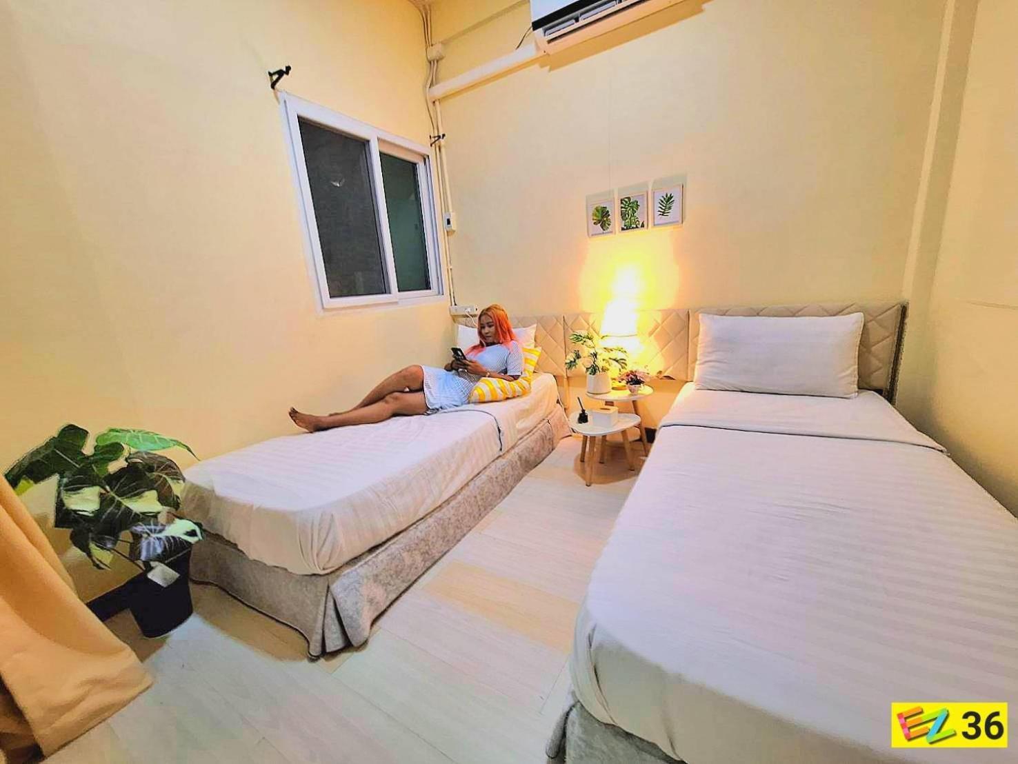 Hostel Ez Sleep @ Ratchada 19 Bangkok Exteriér fotografie