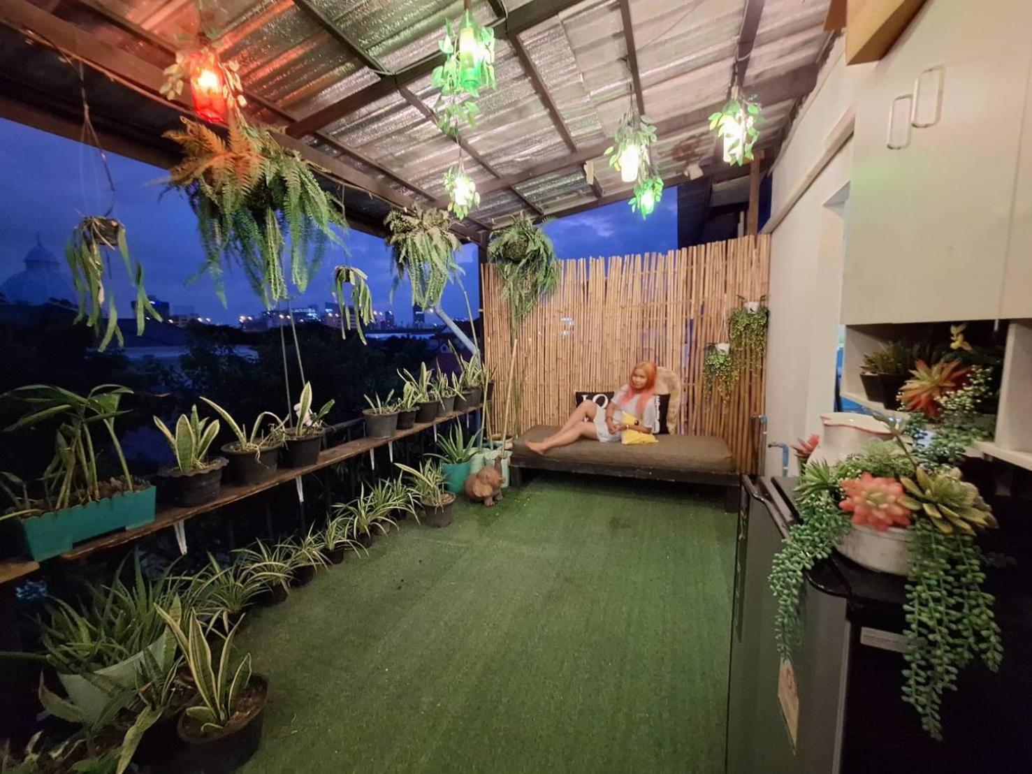 Hostel Ez Sleep @ Ratchada 19 Bangkok Exteriér fotografie